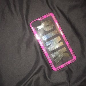 iPhone 6 vs pink case